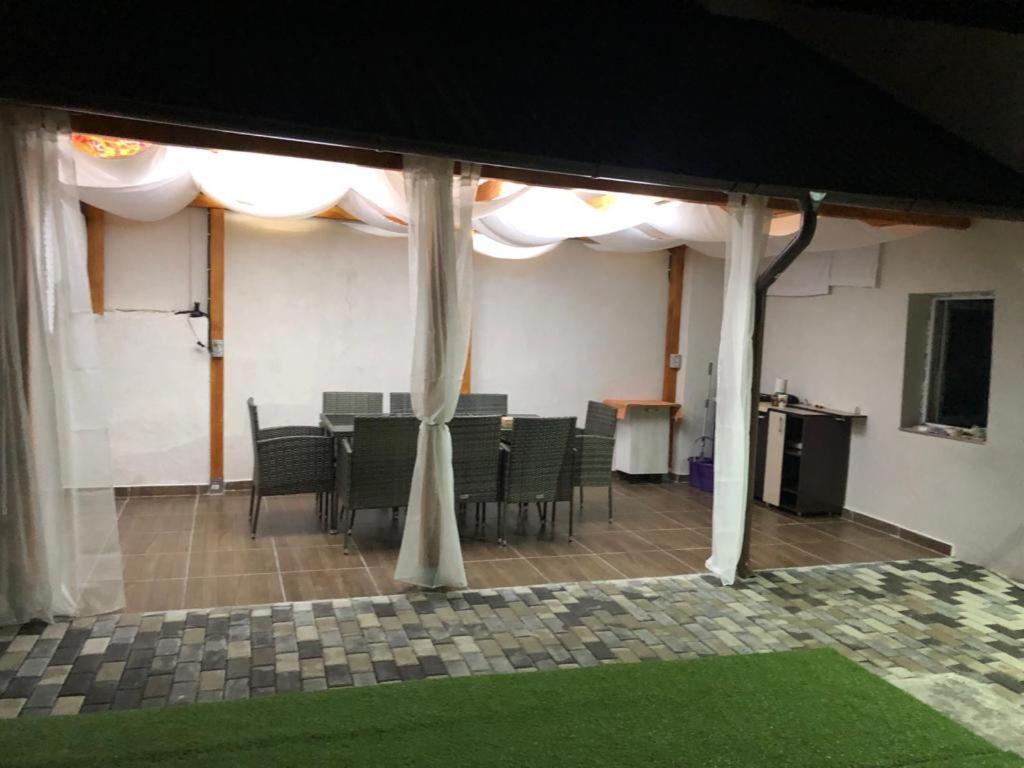 Casa Anastasia-Constanta Delfinariu Exteriör bild